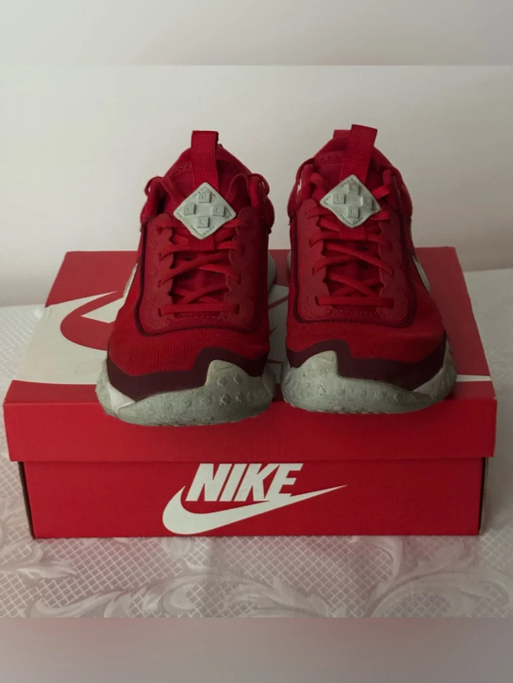 Nike Air Diamond Varsity Turf University Red Men’s 7.5 - Gently used
